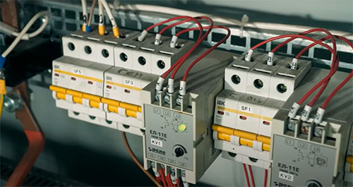 АВР в электрике: что это, принцип работы