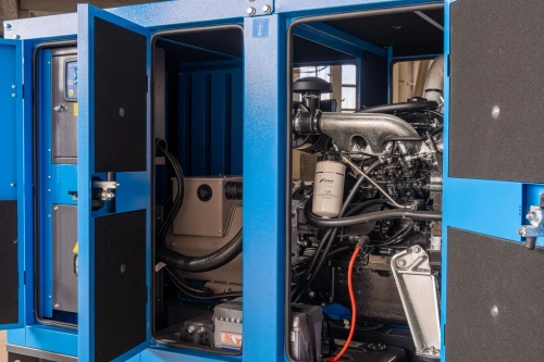 Дизельный генератор 30 кВт Energoprom ESYD 38/400 в  кожухе